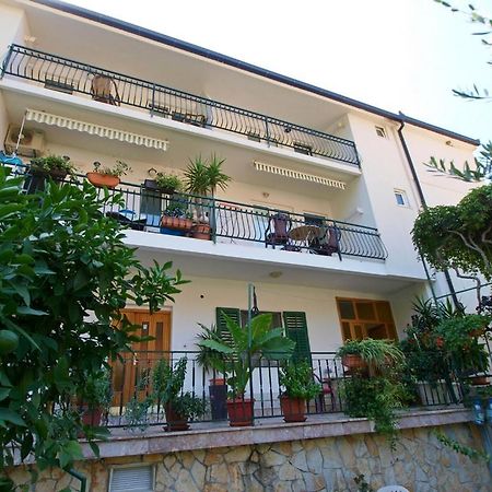 Apartmani Danica Gradac  Bagian luar foto